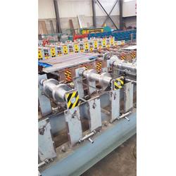 益百壓瓦機(jī) 遼源1100琉璃瓦壓瓦機(jī)，廠家直銷品質(zhì)保障